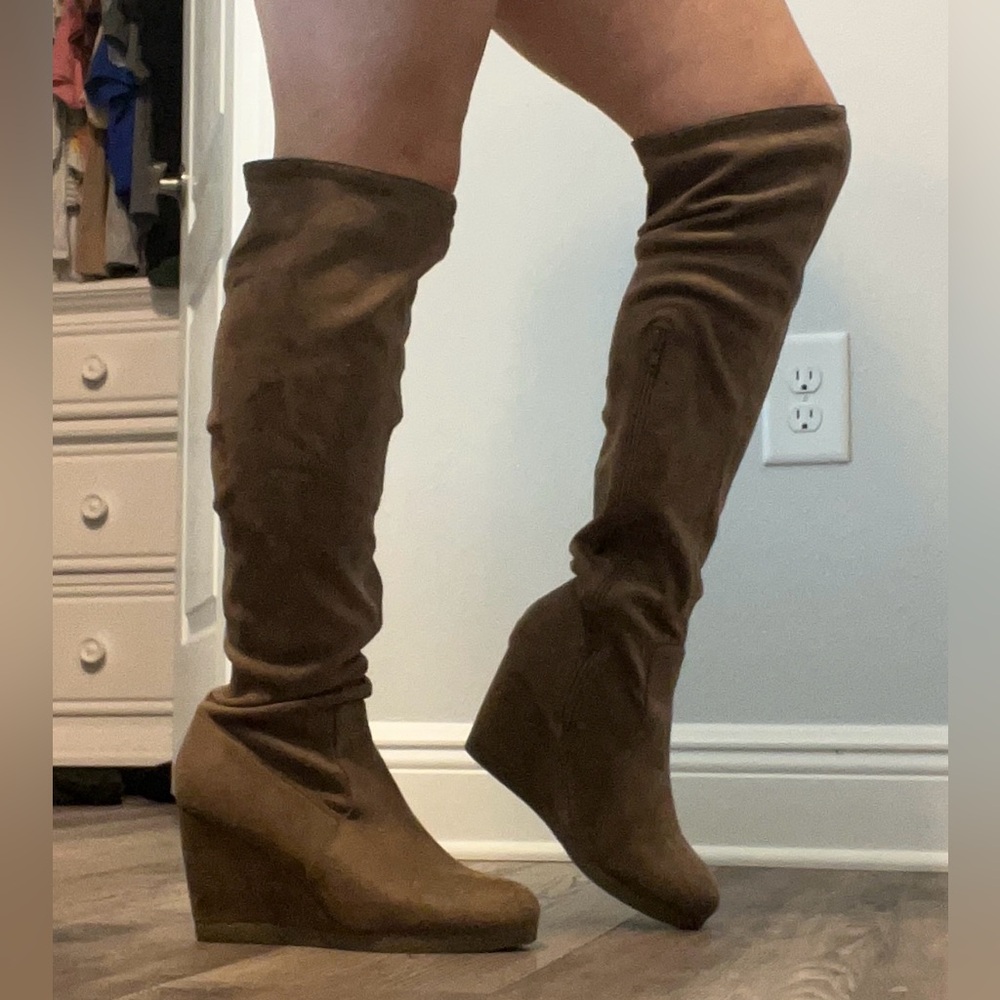 Charlotte Russe Faux Suede Beige Thigh High Wedge Boots Size 8 NWOT